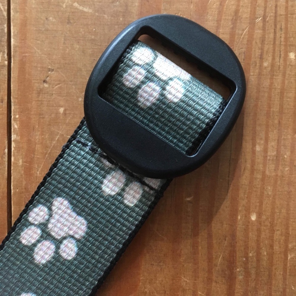 Custom-made Thomas Bates Backpacker Paw Print Belt